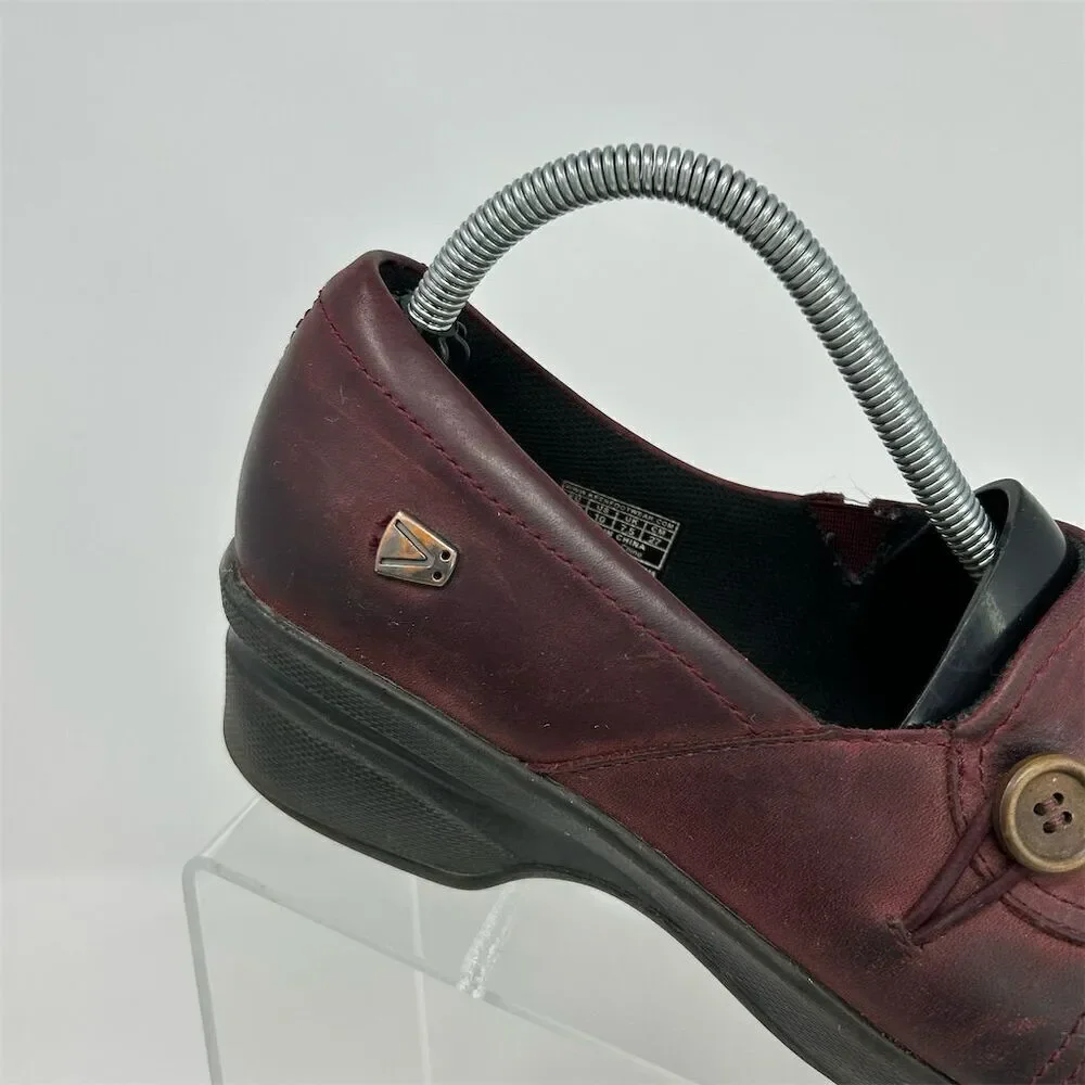 KEEN Women's Red Leather Slip-On Clog Loafers Size 10 Casual Comfort - Picture 2 of 15